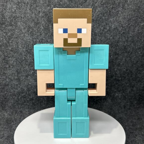 Minecraft Steve Mattel 9inch Figure Blocky Heroic Adventures Action Figure - Picture 4 of 11